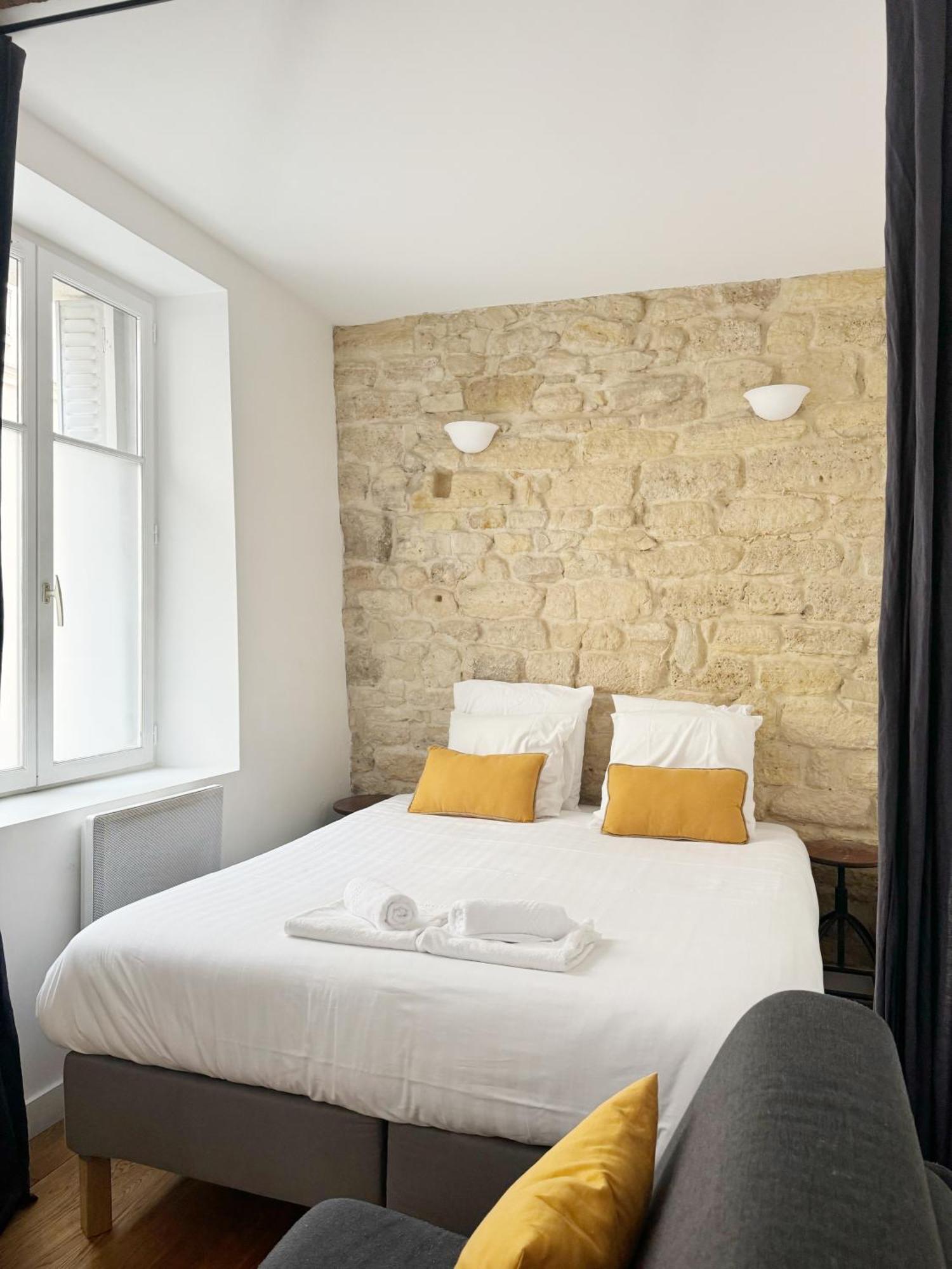 Suite Du Lion/Ac Historic Flat, Marais, 4-5 Guests Paris Exterior photo